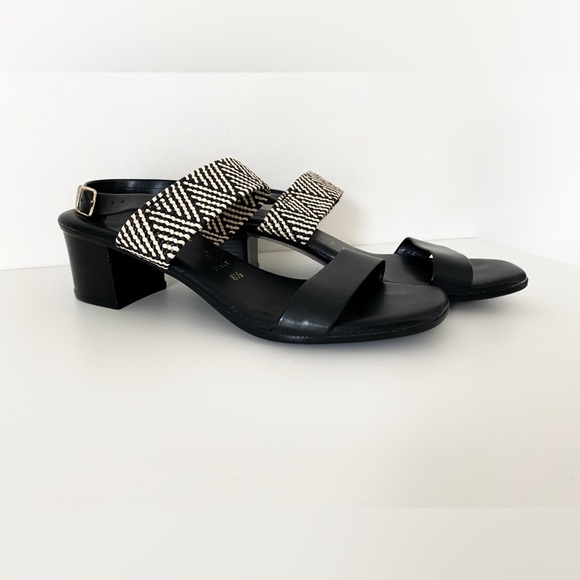 Italian Shoemakers, Made in Italy, Infamous Heeled Black Sandals, Size 8.5 - Picture 3 of 6